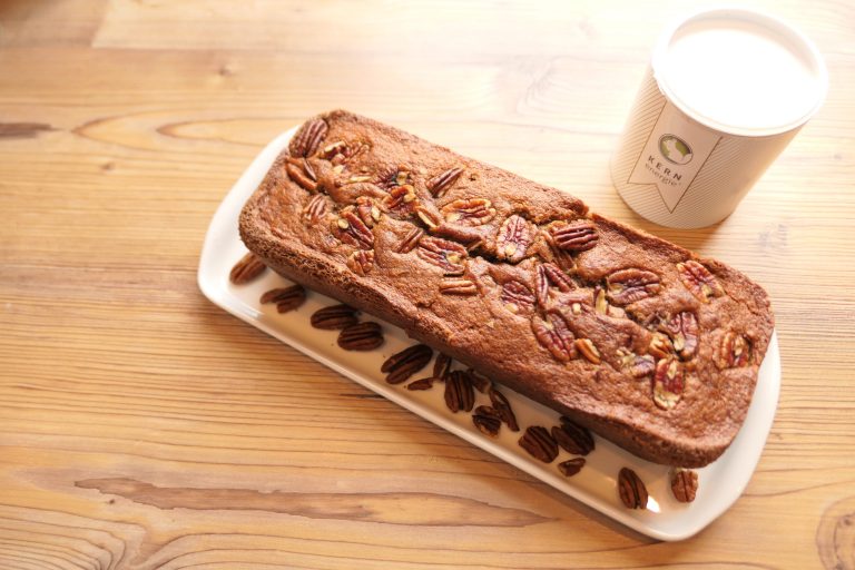 Bananenbrot mit Pekannüssen