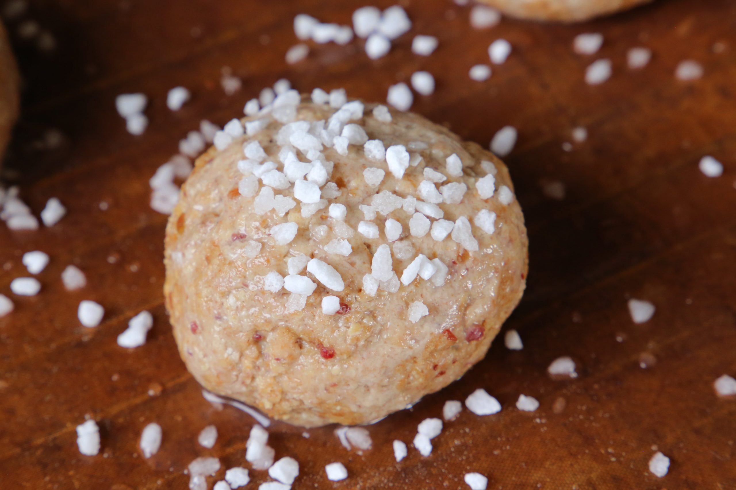 Apfelbrötchen mit Hagelzucker