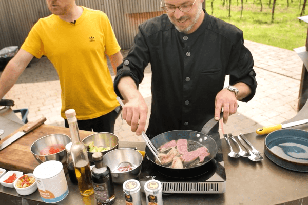 Rinderfilet in Pfanne medium rare anbraten